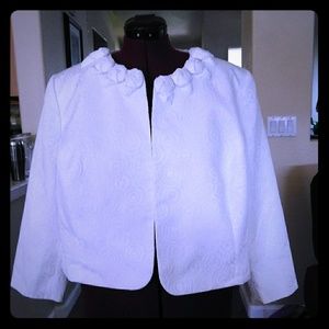 Kasper White Shrug